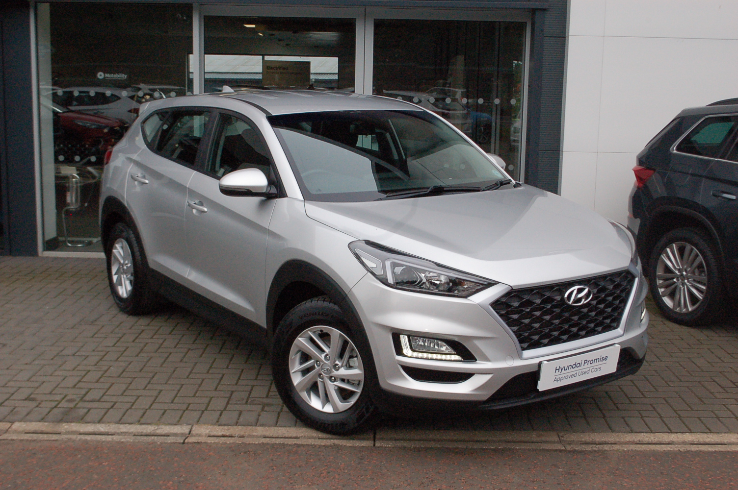 Hyundai TUCSON S CONNECT GDI 2WD for sale Randalstown. Used car dealer ...